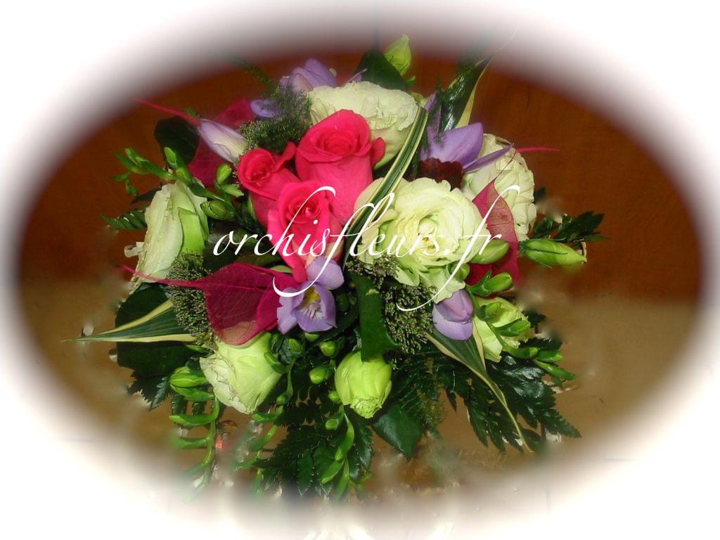 Centre de table rond fleuriste Bois d'Arcy