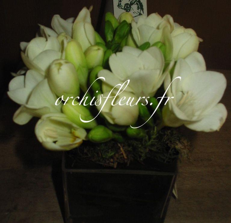 Centre de table rond fleuriste Bois d'Arcy